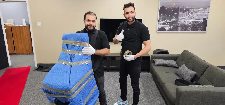 Local Moving - local movers,montreal local movers,local movers montreal,local movers in montreal,local montreal movers Packers with a packed chair.